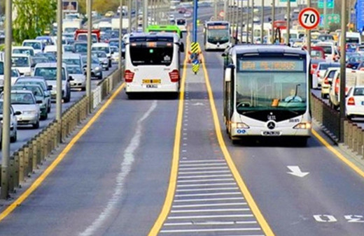 Deprem sonrası İstanbul'da metrobüs düzenlemesi
