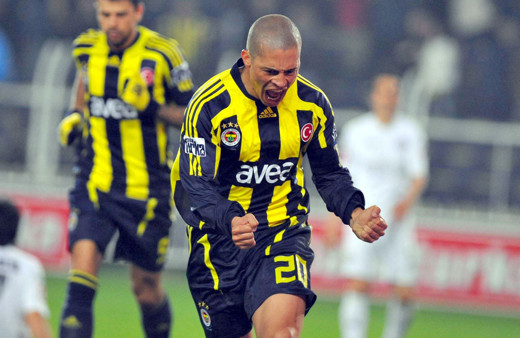 Alex de Souza'dan Fenerbahçeliler heyecanlandıran paylaşım