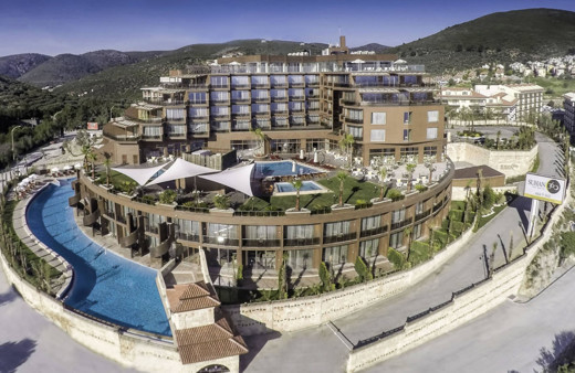 Kuşadası’nda ünlü 5 yıldızlı otel icradan satılık! Bedeli 25.5 milyon