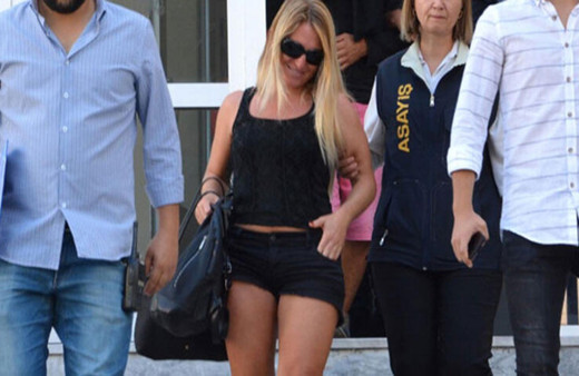 Muğla fuhuş operasyonu... Çete lideri 'Sahibe Helen'in Köleleri' adıyla sayfa açmış