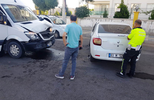 Diyarbakır’da öğrenci servisi kaza yaptı: Çok sayıda yaralı var