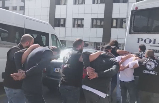 İşadamından korkunç tuzak! Eşini öldürmesi için kiralık katil tuttu