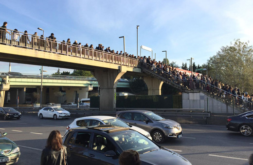 İBB'nin hamlesi sonuç vermedi Altunizade metrobüs durağı yolcuları çileden çıkarttı