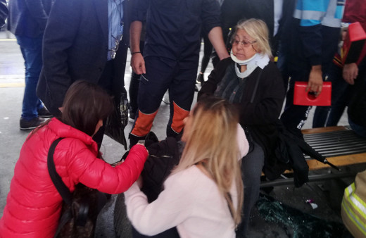 İstanbul Haramidere'de metrobüs kazası: Yaralılar var