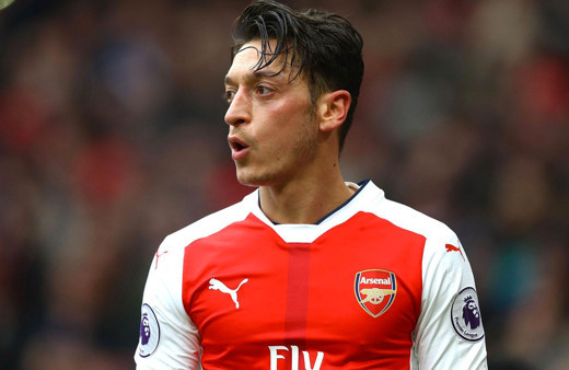 Mesut Özil, memleketinin takımına sahip çıktı