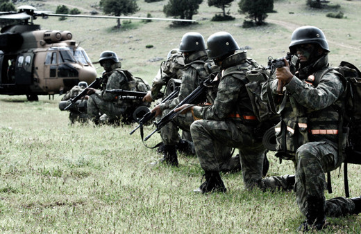 Özel birlikler intikal ettirildi! Harekat öncesi Suriye sınırında hareketli dakikalar