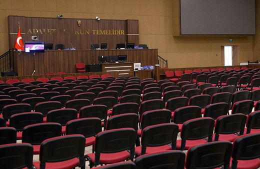 Ergenekon kumpası davasında Haşıloğlu ve Dalkuş'a kırmızı bülten