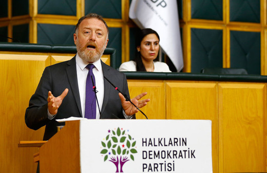 HDP Eş Genel Başkanı Sezai Temelli Fırat'ın doğusuna operasyon planına 'işgal' dedi