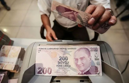 Bu 4 bankaya kredi kartı borcu olanlar dikkat! Alacaklarını sattılar indirim yolda!