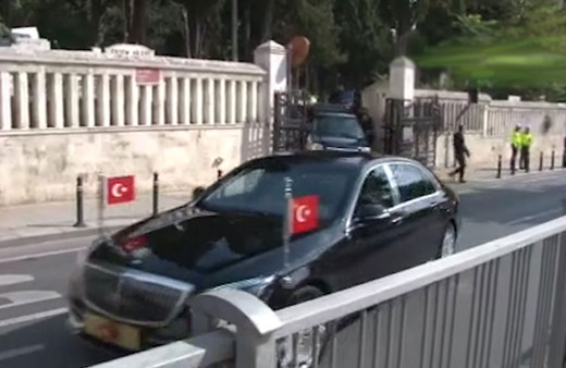 Cumhurbaşkanı Erdoğan annesinin ve babasının kabrini ziyaret etti