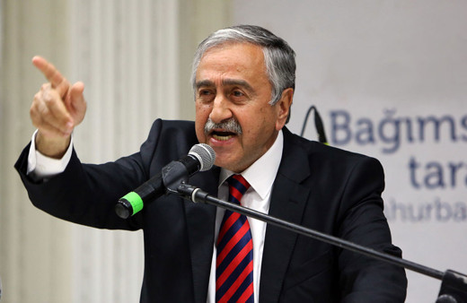 Hakan'dan Akıncı'ya sert tepki! Denktaş yaşasaydı izansız Mustafa derdi