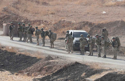 Erdoğan'ın Münbiç'e gireceğiz açıklamasından sonra TSK'dan takviye komando