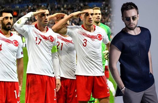 Türkiye-Fransa maçı sonrası Murat Dalkılıç Fransa'ya tepki gösterip milli takımı paylaştı