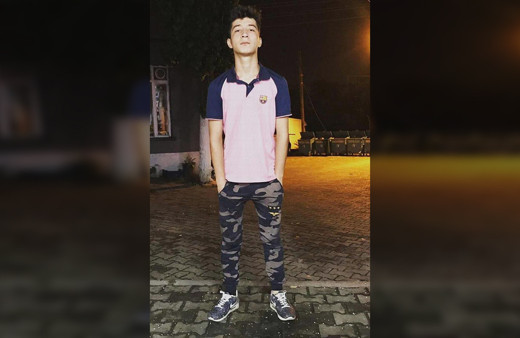 Denizli'de liseli Cüneyt kendini astı