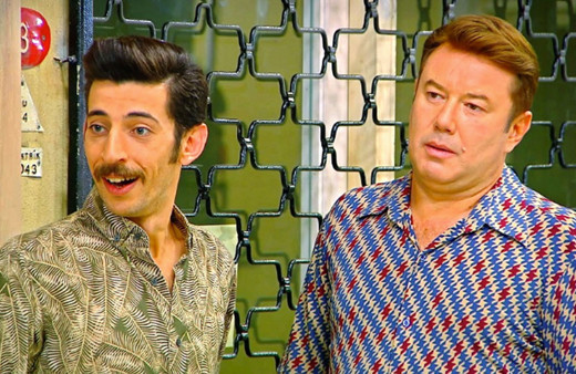 Usta isim kadroya aniden dahil oldu Seksenler dizisine flaş transfer