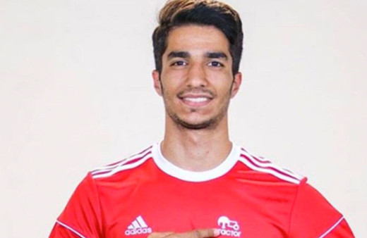 Traktör Barış Pınarı'nı destekleyen futbolcusuna sahip çıktı