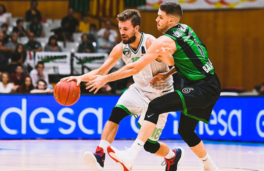 Darüşşafaka Tekfen son saniyede kaybetti