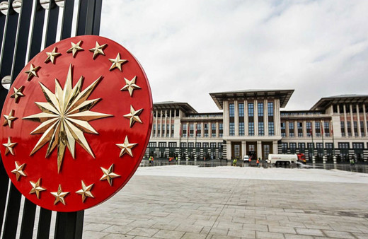 Cumhurbaşkanlığı'ndan ırkçı siyasetçi Wilders'ın skandal paylaşımına tepki