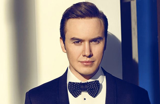 Mustafa Ceceli kaç yaşında aslen nereli ilk eşi kimdir?