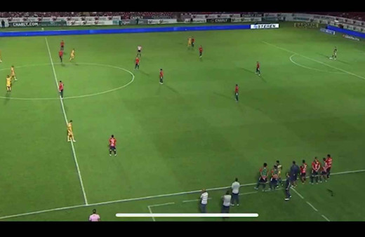 Maaşlarını alamayan futbolculardan protesto