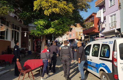 Tekirdağ'da bir kişi husumetlisinin eşini öldürüp 5 kişiyi yaraladı