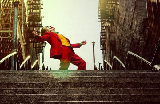 Joker'in dans ettiği merdivenlere selfie çekmek için akın ettiler!