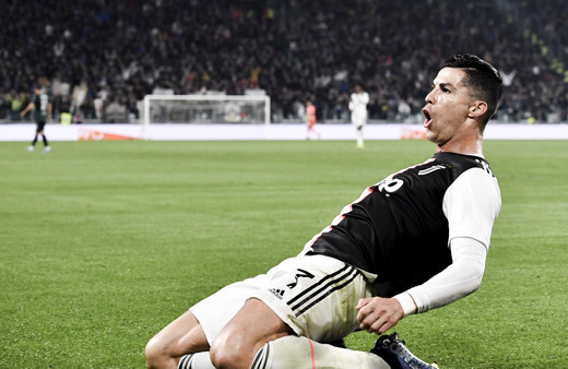 Cristiano Ronaldo'yu kiralamak için dudak uçuklatan teklif!