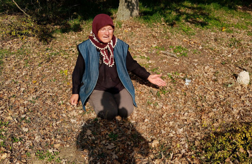 70 yaşındaki kadın yıkım kararını duyunca yere kapanıp gözyaşlarına boğuldu