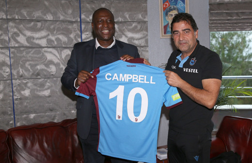 Kevin Campbell, yıllar sonra Trabzonspor tesislerinde
