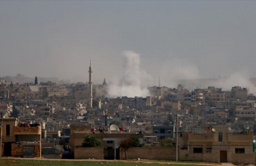 Esed rejimi İdlib'de pazar yerine saldırdı 7 ölü