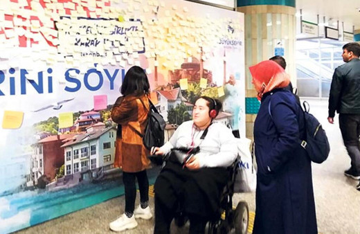 İBB talep sordu 'post it' duvarlarına aşk mesajları yağdı