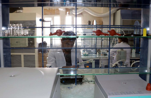 İmkansızlıklar içinde iki yıl üst üste ödül aldılar! Van'ın gururu oldular