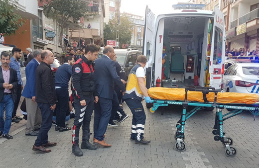 İstanbul Esenyurt'ta internet kafeye silahlı saldırı 5 yaralı