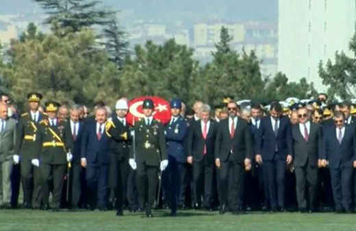29 Ekim Cumhuriyet Bayramı coşkusu! Devlet erkanı Anıtkabir'de törende buluştu