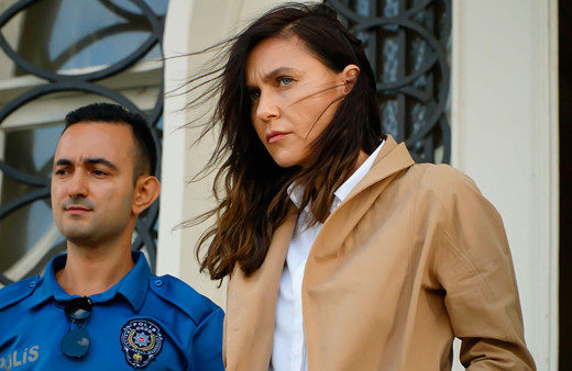 Ekrem İmamoğlu ve Dilek İmamoğlu'na övgüler yağdıran Şevval Sam'ın paylaşımı olay