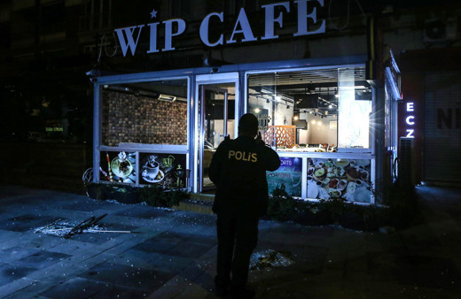 Bağcılar'da 2 kafeye silahlı saldırı düzenlendi