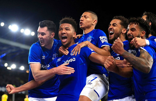 Cenk Tosun asist yaptı Everton evinde galip