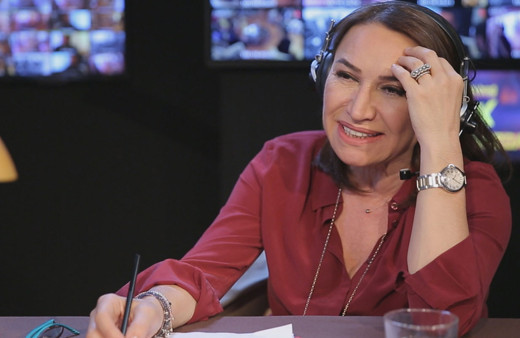 Kerem Bürsin'in öpüşme itirafı soruldu Demet Akbağ cevabıyla şaşırttı