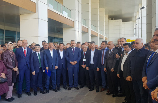 WhatsApp'tan Allah’a ve Peygamber’e hakaret eden doktor açığa alındı!