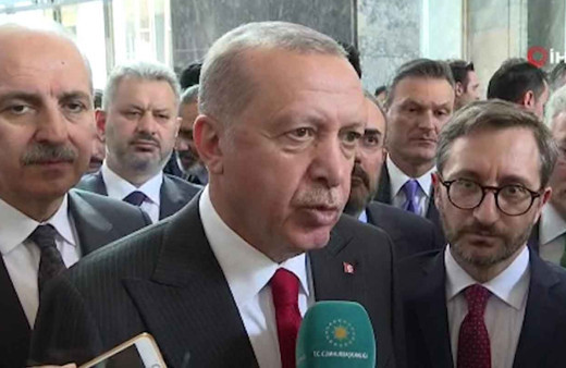 Bülent Arınç'ın KHK açıklamasını esefle karşıladım