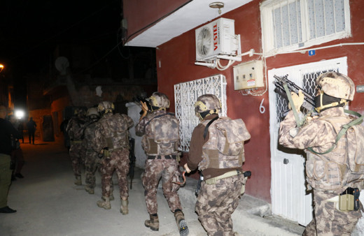 Adana’da DEAŞ ve El Kaide operasyonu: 10 gözaltı kararı