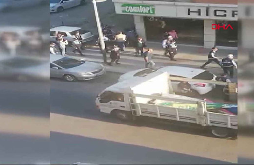 Kocaeli'nde zabıtalar tekme tokat dövdüler