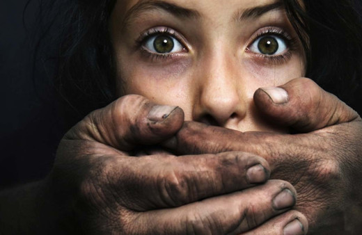 Tacizci öğretmen öğrencisine 'çocuk nasıl yapılır biliyor musun?' diye sormuş