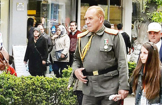 Atatürk'e benzeyen Göksel Kaya'dan yanıt: İnsanlara bana ‘paşam’ diyorsa ne yapabilirim