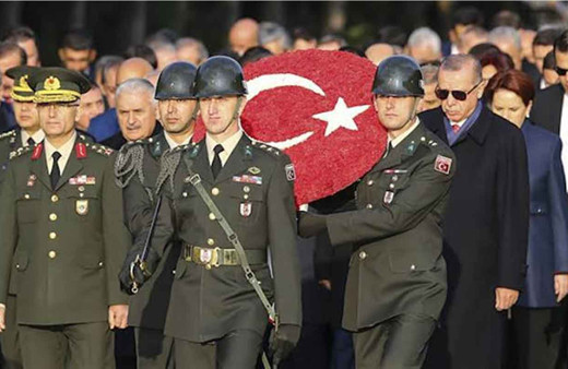 Devlet Erkanları Anıtkabir'de Büyük Önder Atatürk'ü andı