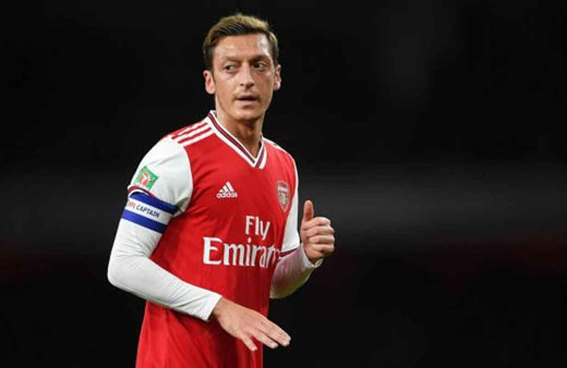 Mesut'u soymaya çalışan hırsız hücresinde dayak yedi