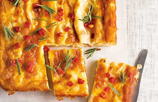 Kolay börek tarifleri kaymaklı büzme börek nasıl yapılır?