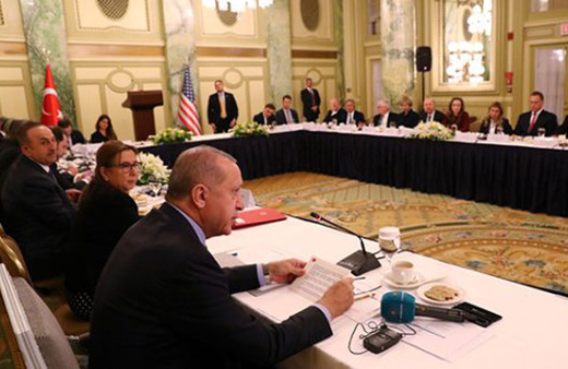 Cumhurbaşkanı Erdoğan ABD'li iş adamlarıyla bir araya geldi
