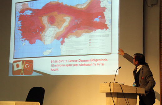Japon uzman Türkiye'deki deprem gerçeğini anlattı