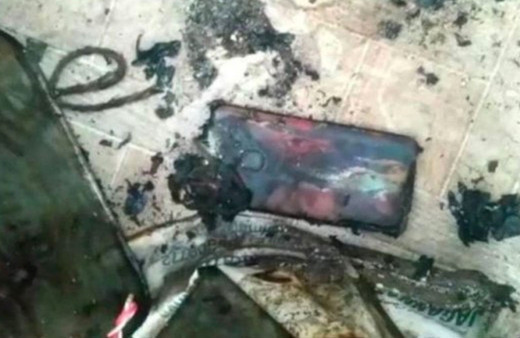 Hintli adam akıllı telefon patlaması sonucu öldü